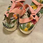 Charles David  Pink Platform Chunky Sandals sz 7.5 strappy tropical beach Photo 2