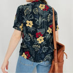 vintage boho palm frond earth tone button down top shortsleeve floral size m/l Tan Size M Photo 4