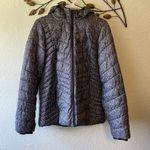 Xersion women’s winter hooded jacket Photo 0