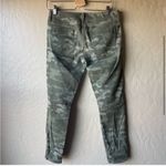Banana Republic  Heritage Camo low Rise Skinny Pant Women’s Size 27 Photo 2