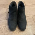 The North Face  Women’s Bridgeton Black Leather Zip Ankle Bootie Size 8 Photo 3