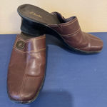 Clarks  8 M Women Brown Leather Button‎ Accent Clogs Mules Slip On Slides 8 M Photo 0