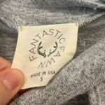 Fantastic Fawn Gray Ruffle Sleeve Keyhole Top | Size Small | Made in USA Photo 2