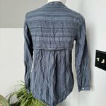 B.L.E.U. Linen Blend‎ Long Sleeved 1/2 Button Striped Shirt size Small Blue Photo 2