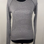 Lululemon  Shirt Womens 6 Gray Shimmer/glitter Swiftly Tech Yoga Run Compression Photo 0