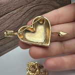 Wheelbarrow Of Hearts / Cupid’s Bow Heart Lot Of 2 Brooch Pin Red Gold Tone Photo 5