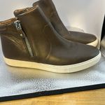 Gentle Souls Gentle soul ankle boots. Gray with zippers on both sides of the boot. Size 9 1/2 Photo 1