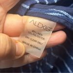 Alexis Pearce Top Photo 5