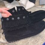 Minnetonka  moccasins Photo 0