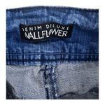 Junior Wallflower Blue Denim Shorty Shorts Size 7 Mid Rise Embroidered Daisys Photo 7