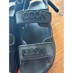 ICCON Cris Cavallari Icconic Velcro Strap Dad Sandals in Black, sz 245 [7.5] Black Photo 8