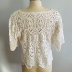Solitaire Boho Crochet Short Sleeve Top- White- Size Medium Photo 4