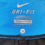 Nike Dri-Fit Black Wide Leg Athletic Capris Women’s Size Small Photo 2