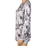 Calvin Klein Jeans  white and grey, snakeskin design, jersey t-shirt. Medium. EUC Photo 5