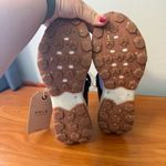 NWT Holo Artemis Strap Sneaker Lavender Maroon Mesh Outdoor‎ Athletic Shoe W8 Purple Size 8 Photo 4