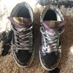 P448 Queenie Sneakers Photo 2