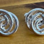 Vintage swirl style silver screw back clip on earrings Photo 0