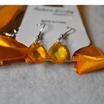 Source Unknown NWT Fashion Set Orange Ribbon/Beaded Round Link Chain Teardrop Earrings/Necklace Photo 2