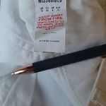 Missguided  Women's White Frayed Hem Shorts Size 8 Photo 6