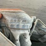 American Eagle  Distressed Light Wash Mom Jean Size 2 Photo 7