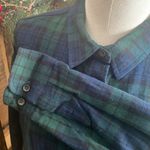 L.L.Bean  top Scotch Plaid Shirt Black watch slightly fitted misses Petite Med Photo 5