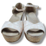 Shoes Size 9.5 Toms Wedge Sandals Toms Floral Jacquard Platform Wedge Shoes Women's Shoes Photo 1