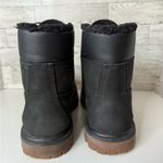 Timberland  fleece lined boots size 7.5 Photo 5