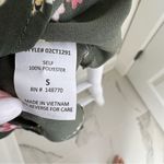 Sienna Sky Siena Sky Cold Shoulder Floral Short Sleeve Blouse SZ Small Photo 10