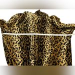 Impressions  Lifestyle long sleeve leopard print velvet shirt‎ Photo 7