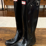 Hunter  Black Original Tall Gloss Rain Boot Size 10 Photo 0