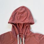 Vuori  Halo Performance Hoodie Size Large Photo 2