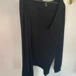 Lulus Lulu’s black V-Neck Long Sleeve puff bodysuit Photo 3