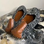 Lucky Brand black and white flat Photo 5