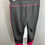 Danskin grey and pink cropped leggings size M Photo 3