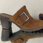 Born concept BORN B.O.C Brown Leather Split Toe Buckle Heel Mule Clog Shoes Photo 2