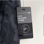 90 Degree Camouflage Black Gray High Rise Biker Shorts Pockets Size XS NWT! Photo 3