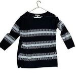 One A black and white sweater large Photo 0