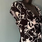 Evan Picone  14 P Black White V Neck Side Tie Ruched Dress Abstract Floral Modern Photo 1