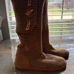 BEARPAW  Tan Anastaia Boots Sz 9 Photo 4