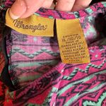 Wrangler  Women's Southwestern Chevron Design Flowy Top Blouse Size XL Photo 5
