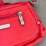 Baggallini coral color utility nylon crossbody bag wallet organizing tourist Photo 1
