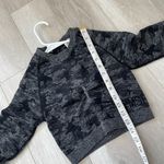 Gymshark Crop Top adapt camo seamless womens Gray (small) cutout workout gym Photo 5