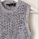 Theory black and white Sleeveless Knit Sweater Top size P Photo 2