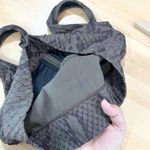 Varley  | Fay Sports Bra In Burnt Snake Print size Small Photo 5