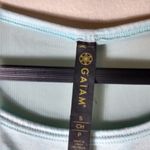 Gaiam  S Pastel Turquoise Yoga Top Photo 4