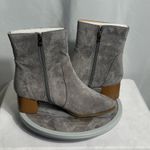 Journee Collection Gray Suede Ankle Boots WD11 Block Heel Side Zip Booties Photo 3