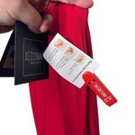 Mac Duggal NWT Ieena Sleeveless V Neck Jersey Gown in Red sz 4 12336 Photo 9