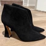 Vince Camuto Avelind Leather Pointy Toe Shootie Boot Black size 6.5 Photo 0