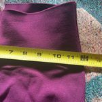 Fabletics  Burgundy High Waisted Straight Leg Workout Leggings SZ M Butt Lift Photo 9