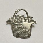Longaberger  1982 Apple Fruit Basket Pewter Silver Tone Brooch Pins Photo 0